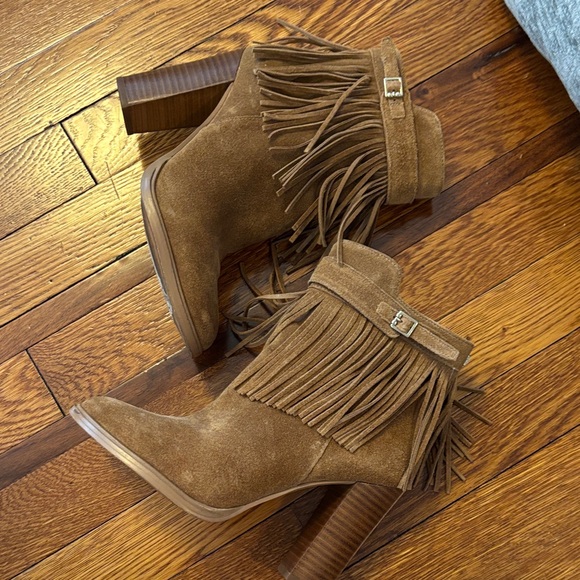 Ivanka Trump Tan Suede Fringe Heeled Boots - Picture 6 of 6